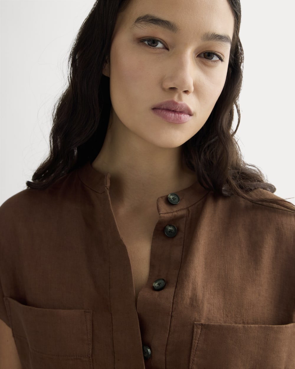 The Craft Dress in Linen in Cedarwood — detail view