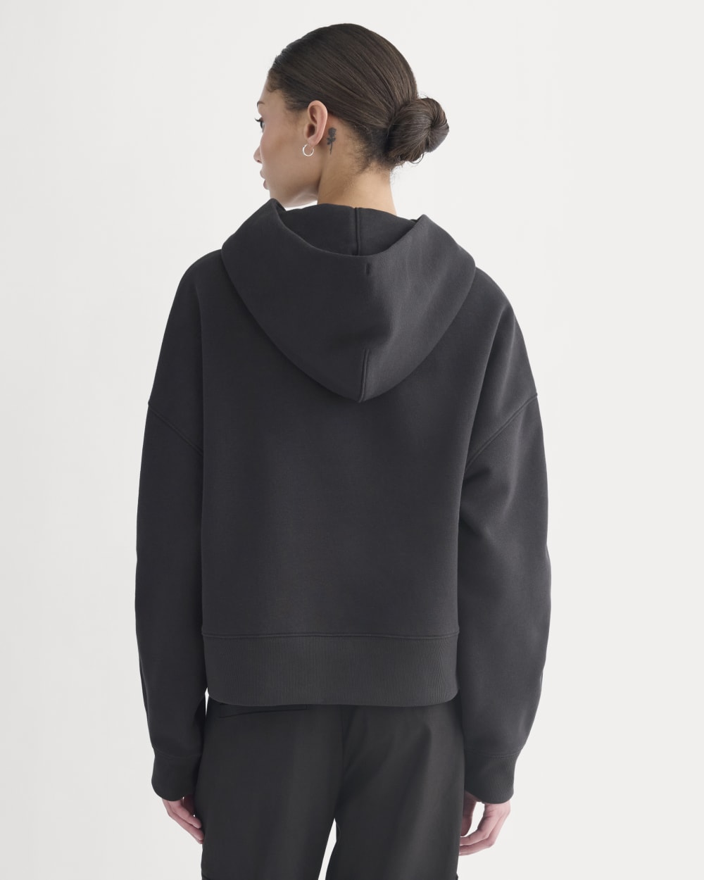 Cropped Luxe Fleece Hoodie in Black — detail view