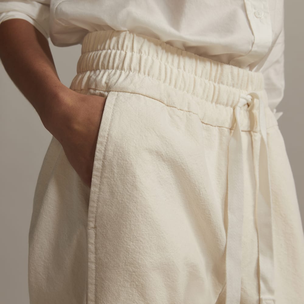 The Canvas Organic Cotton Pull-On Pant in Bone — detail view