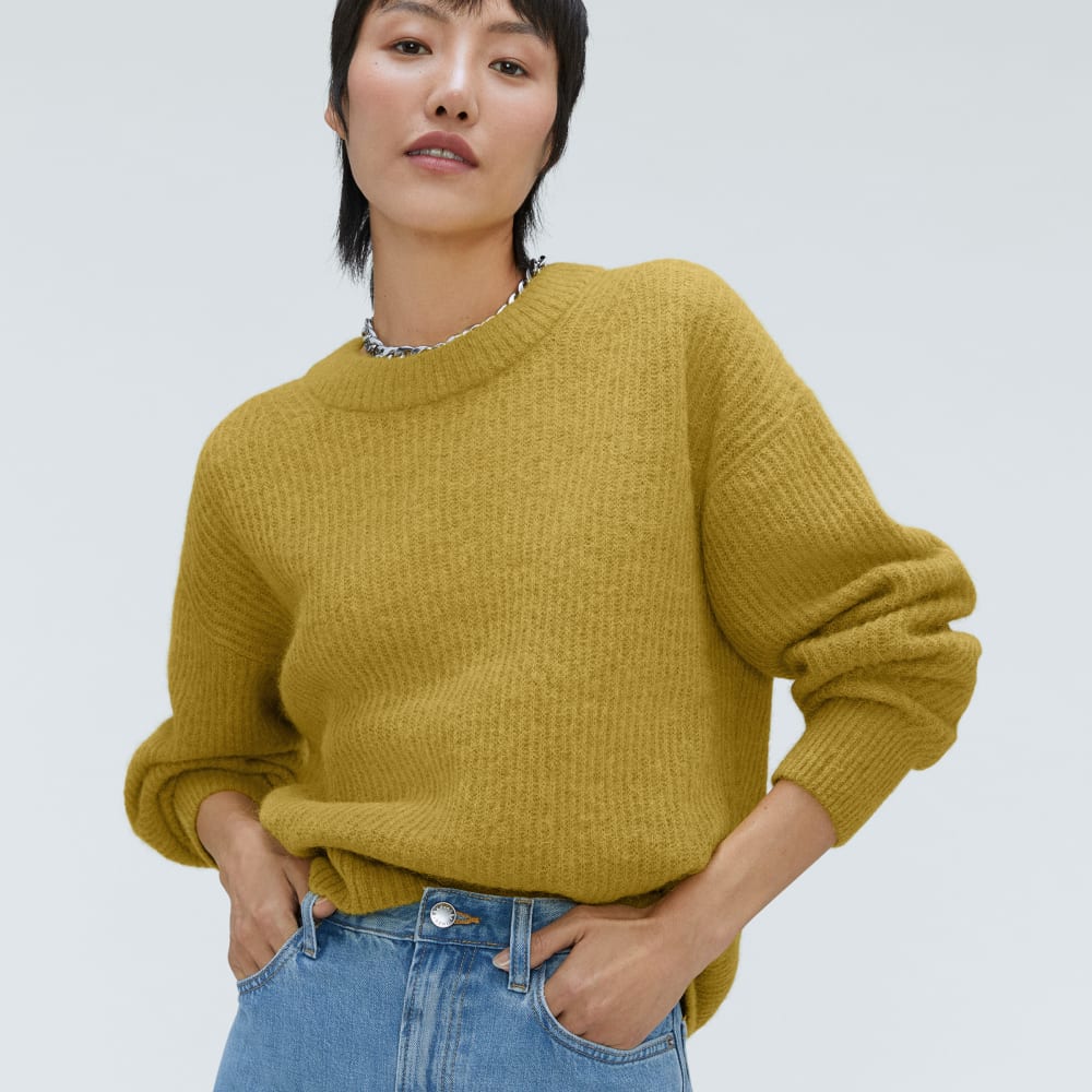 The Cocoon Crew in Alpaca in Golden Palm — detail view