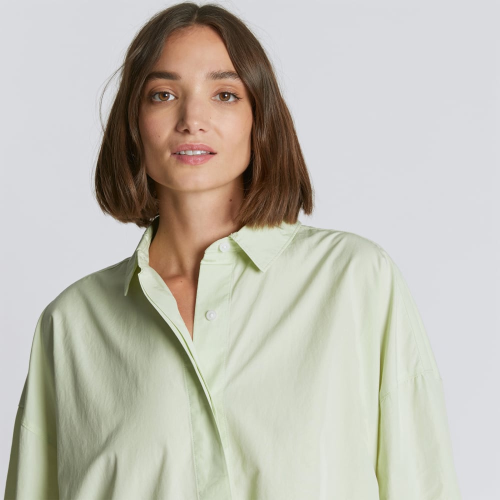 The Oversized Poplin Shirt in Seafoam Green — alternate view