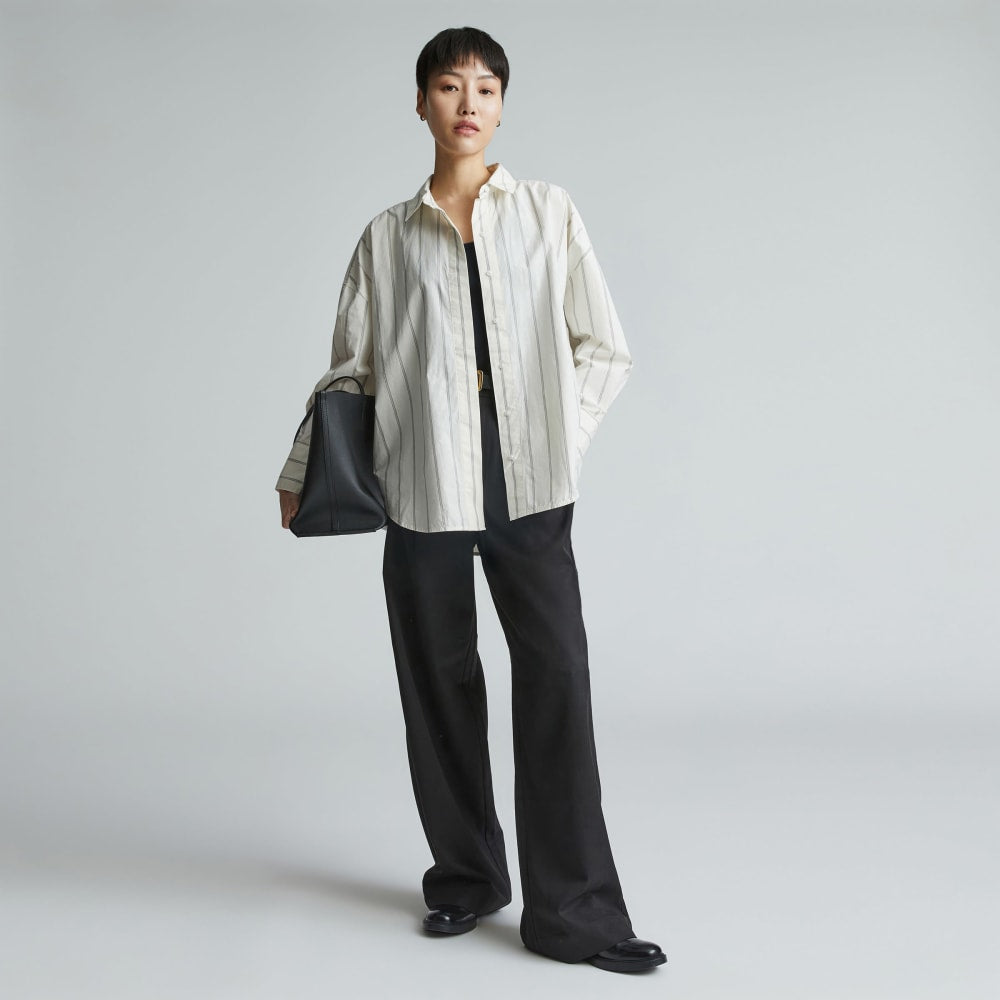 The Oversized Poplin Shirt in Black / Canvas Tan — detail view