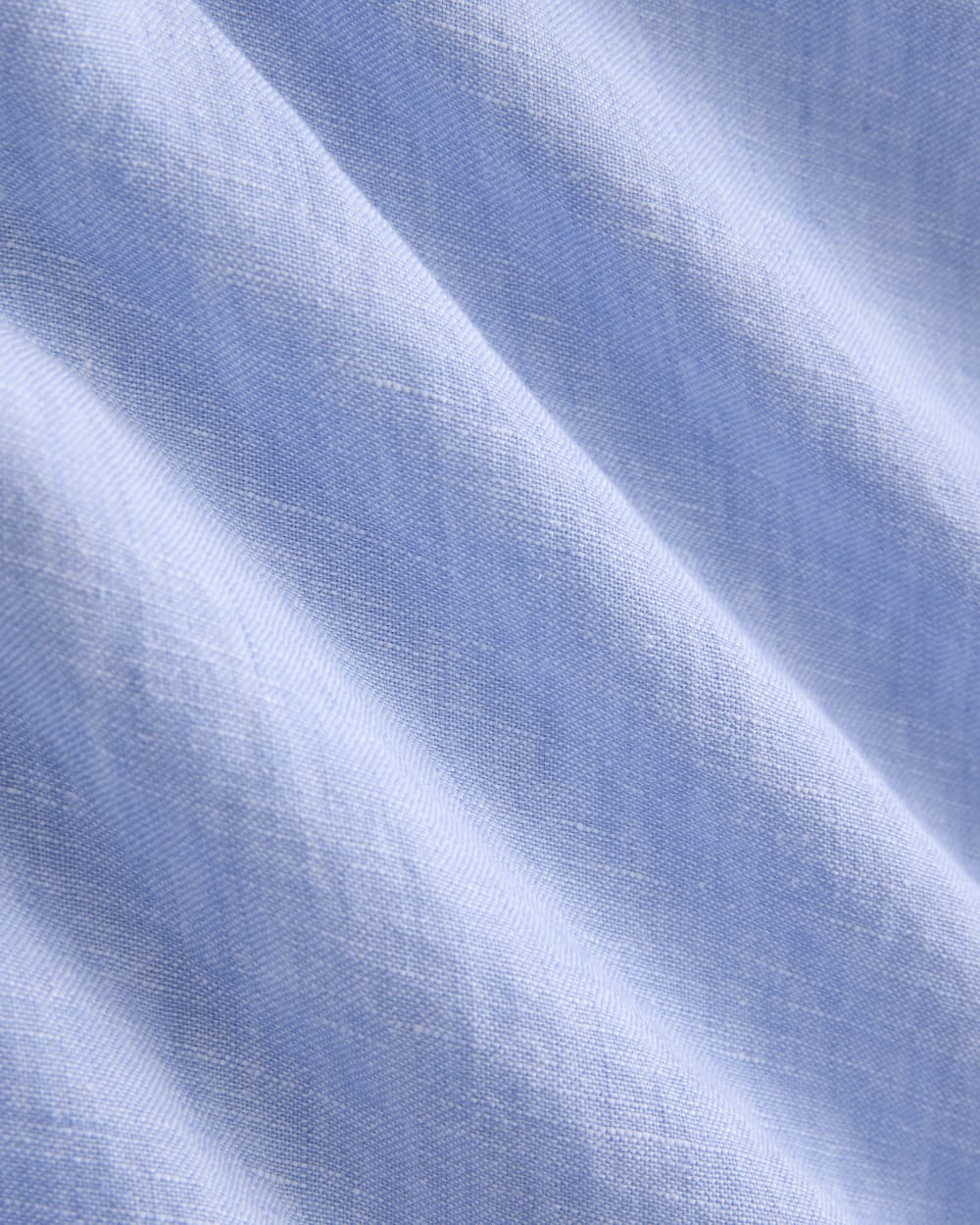 Mini Popover Shirtdress in Linen in Light Blue — detail view