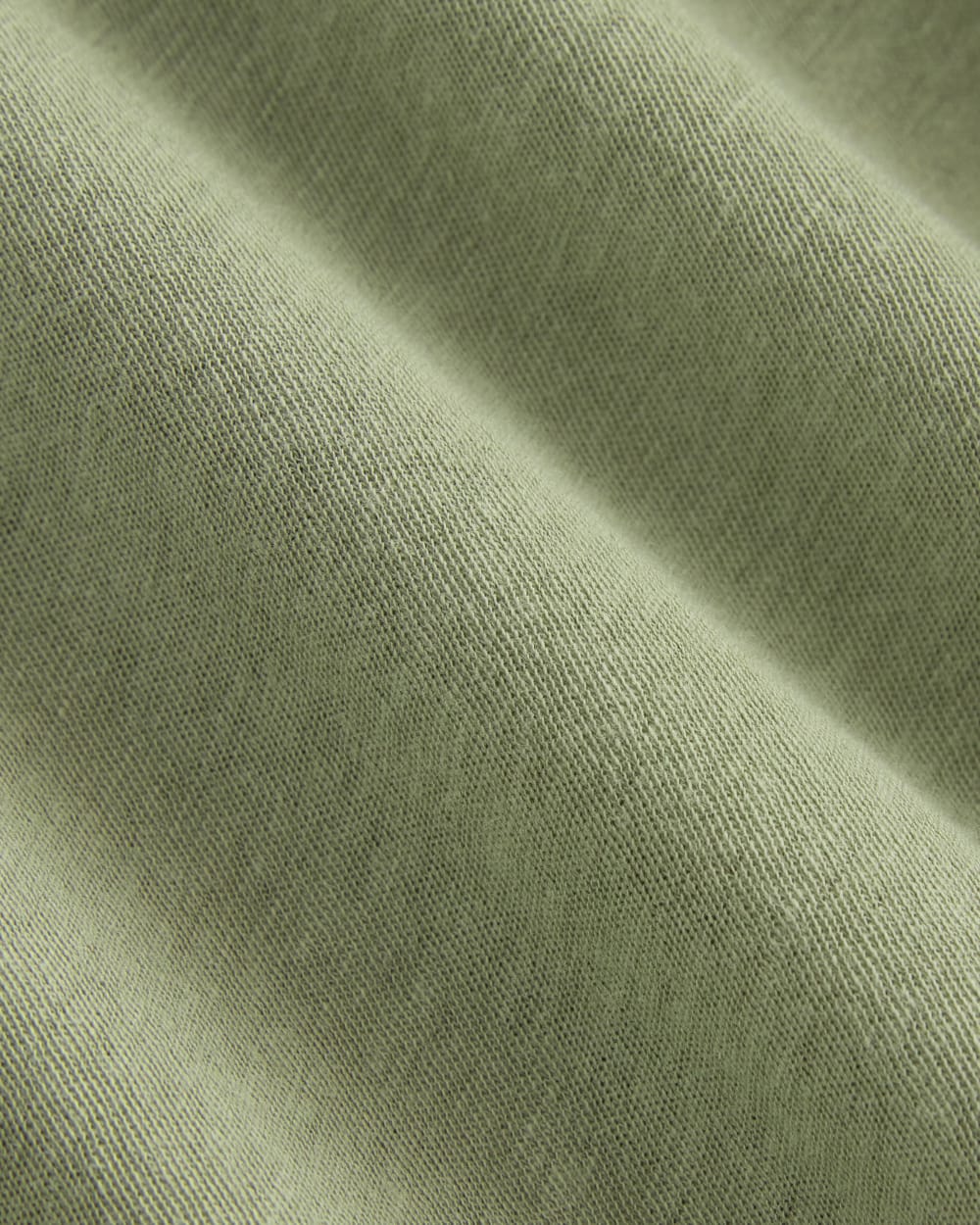 The Air V-Neck Henley in Sagebrush — detail view