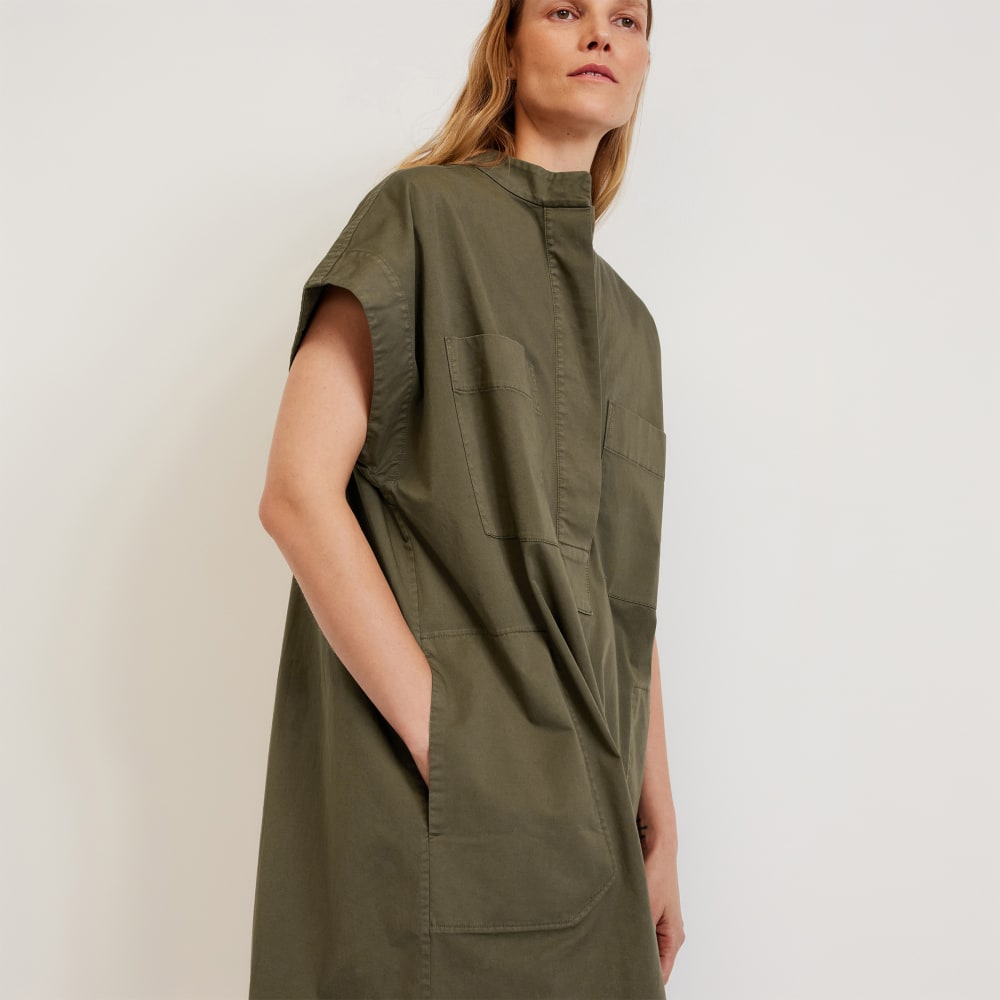 The Easy Workwear Dress in Kalamata — detail view