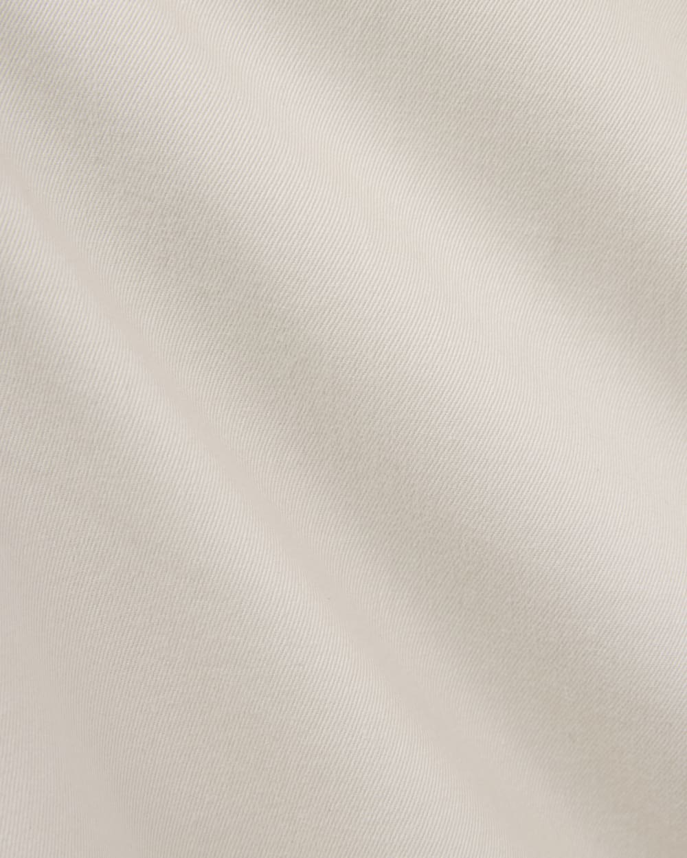 Side-Panel Tailored Short in Birch — detail view