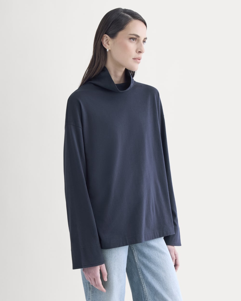 Slouchy Turtleneck In Essential Cotton in Deep Navy — front view