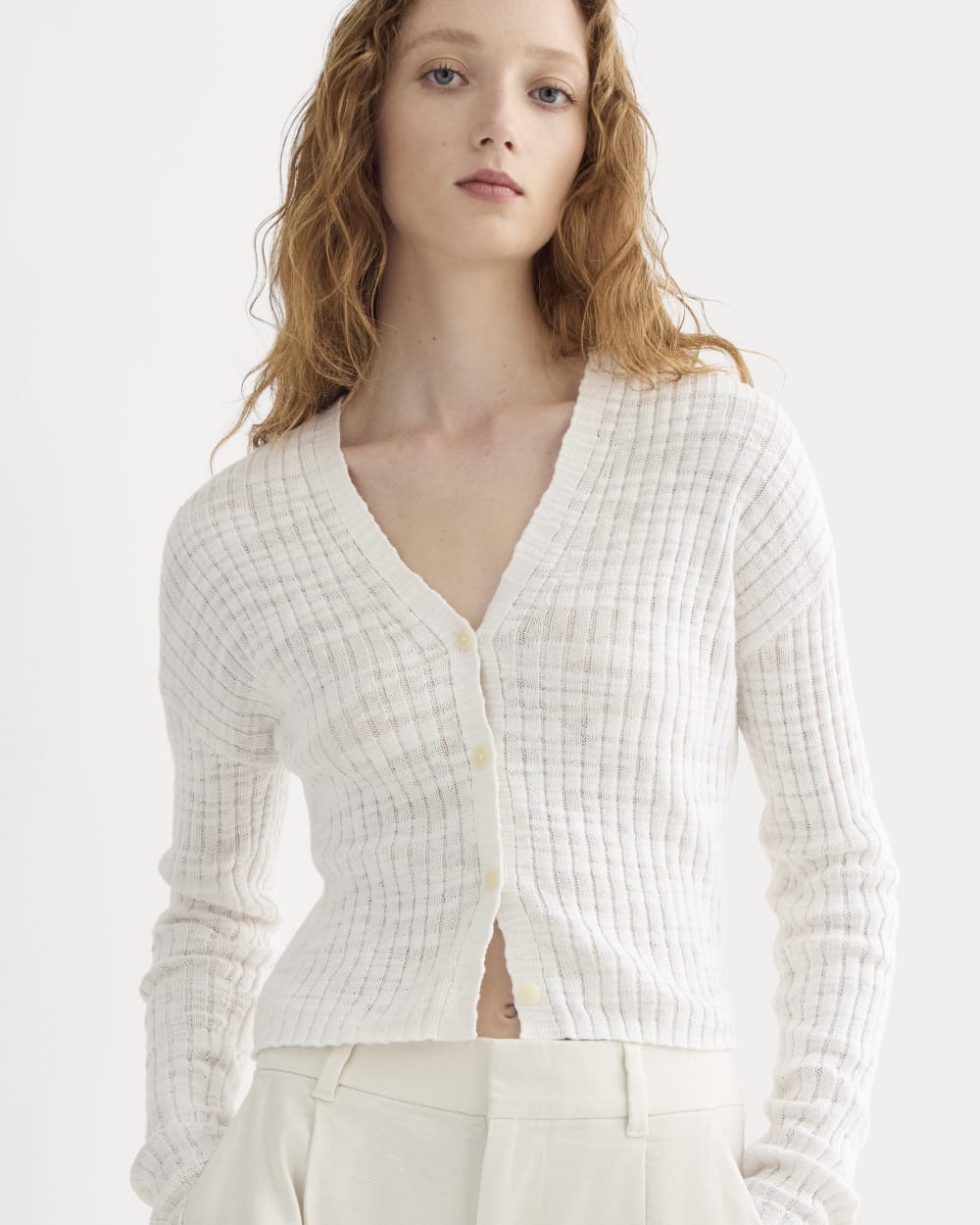 The Ribbed Cardigan in Cotton Linen in White — detail view
