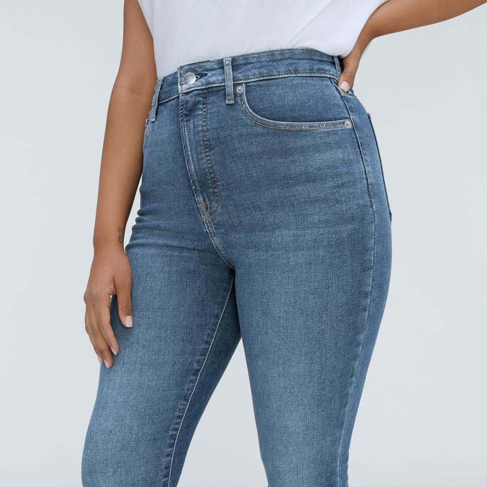 The Way-High® Hourglass Skinny Jean in Faded Blue — detail view