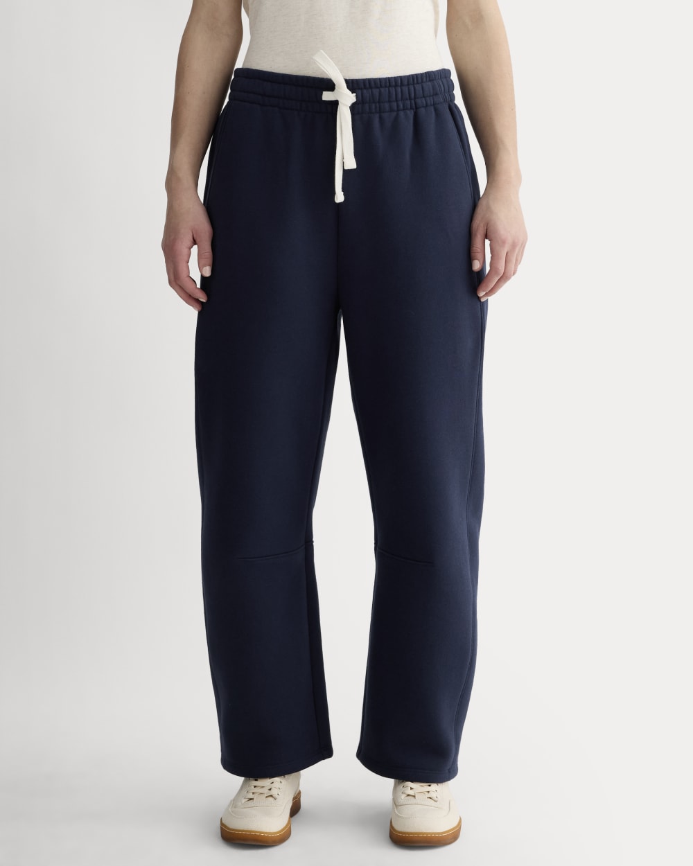 Luxe Fleece Barrel Sweatpant in Navy — detail view