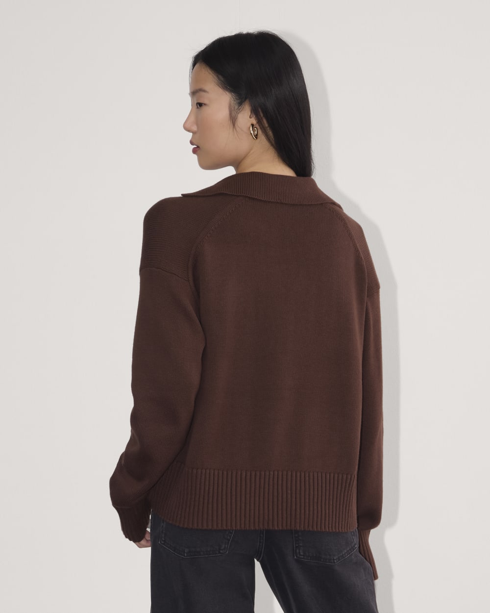 The Boxy Polo in Everyday Cotton in Dark Mahogany — detail view