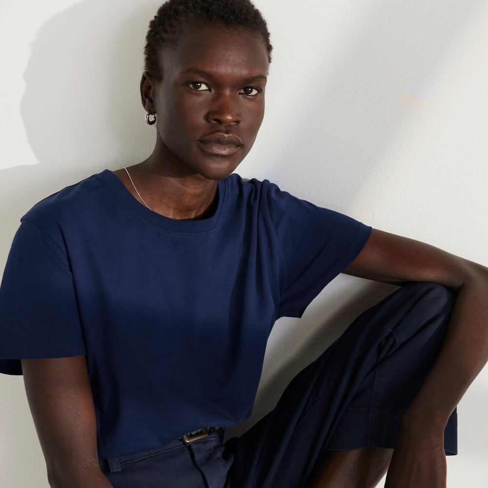 The Box-Cut Tee in Essential Cotton in Ocean Cavern — detail view