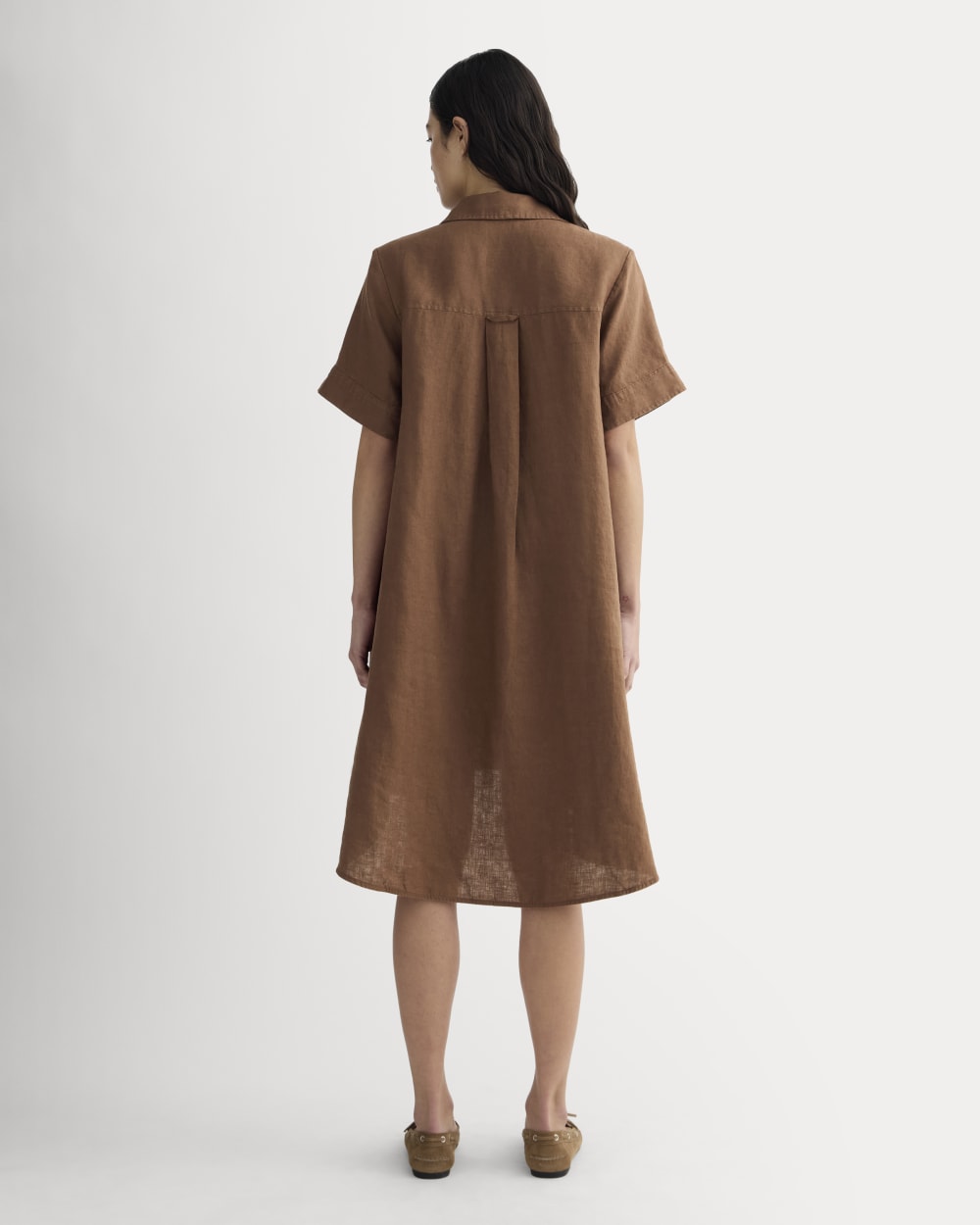 The Daytripper Dress in Linen in Cedarwood — detail view
