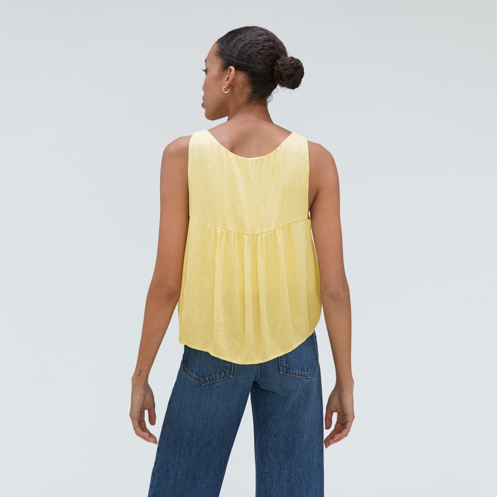 The Naia™ Ripple Tank in Pastel Yellow — detail view