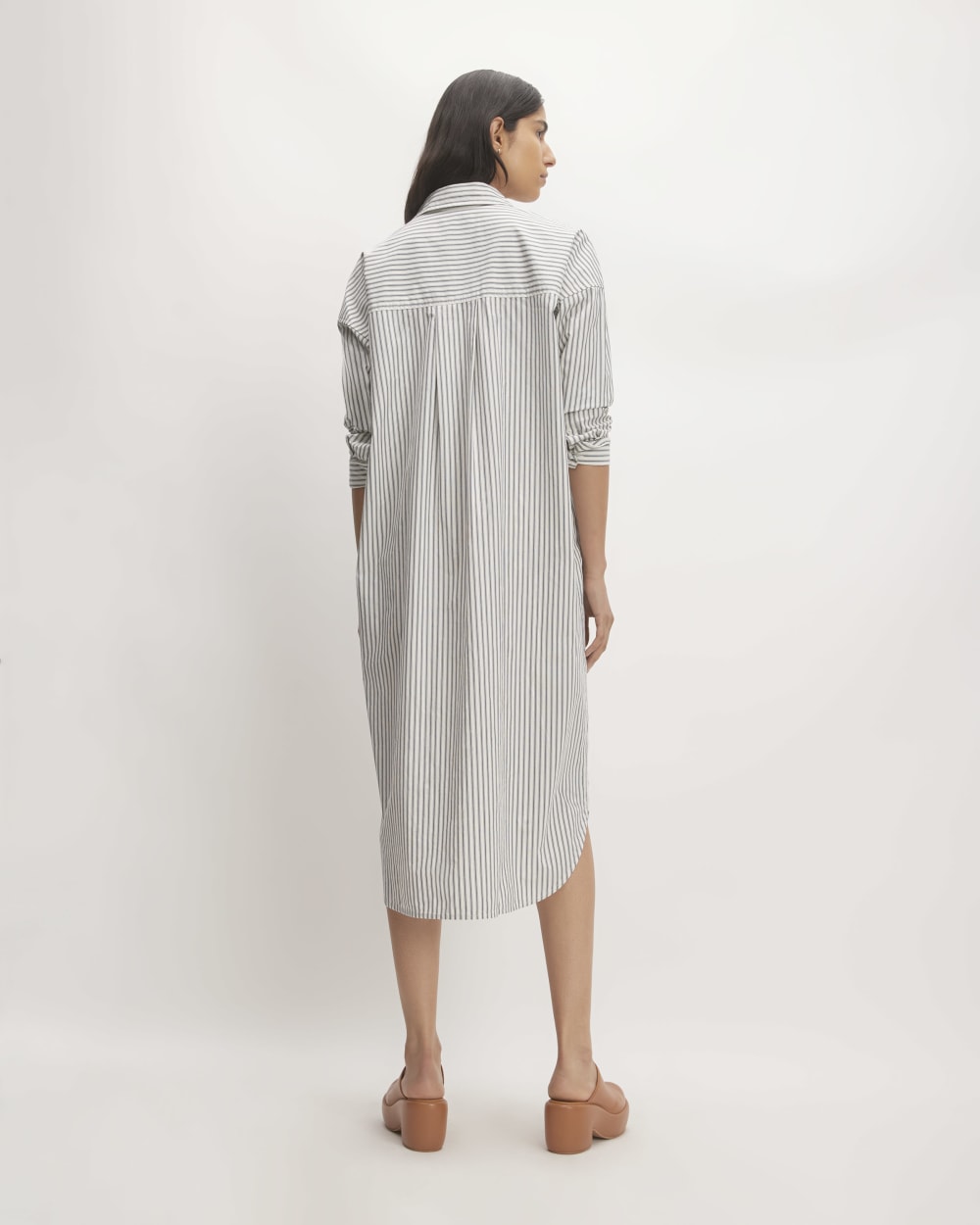 The Midi Cotton Shirt Dress in Bone/Navy — detail view