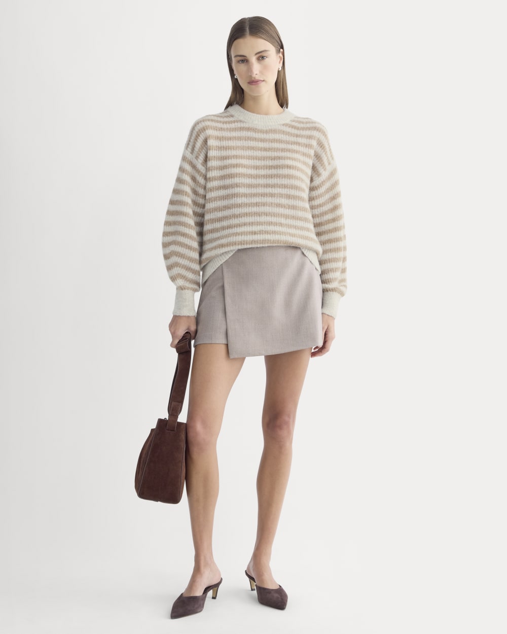 The Cocoon Crew in Alpaca in Mallow Heather/Camel — detail view