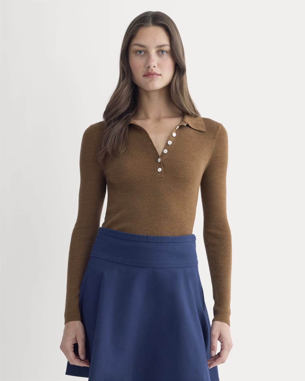 The Polo in Ultrasoft Merino in Heathered Toffee — front view