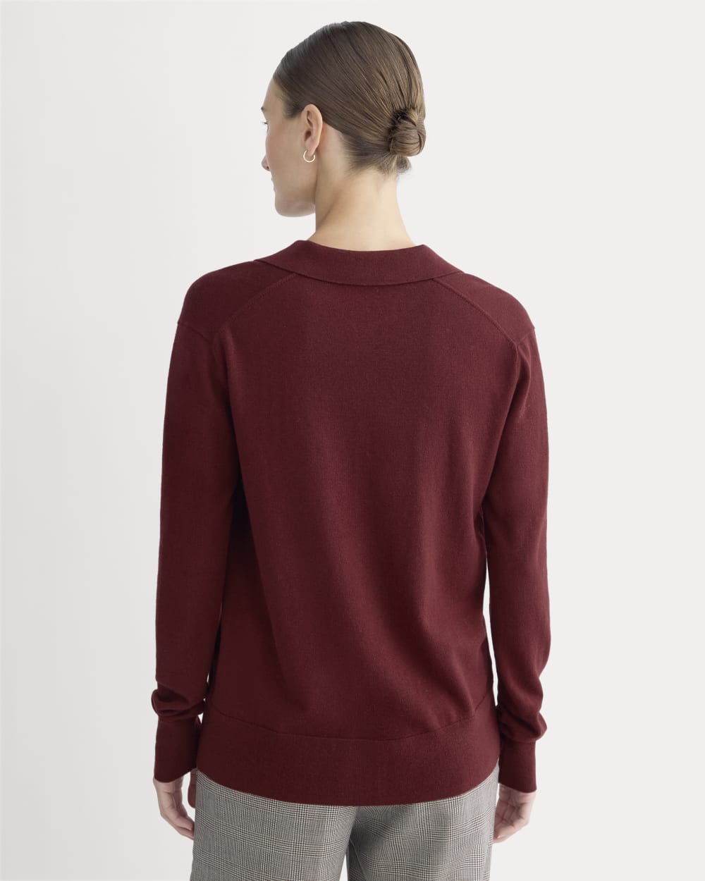 Oversized Polo Sweater in Cotton Merino in Deep Red — detail view