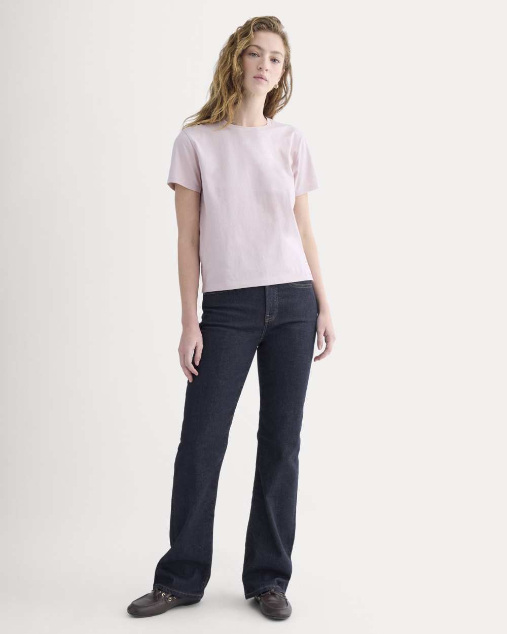 The Box-Cut Tee in Essential Cotton in Burnished Lilac — detail view