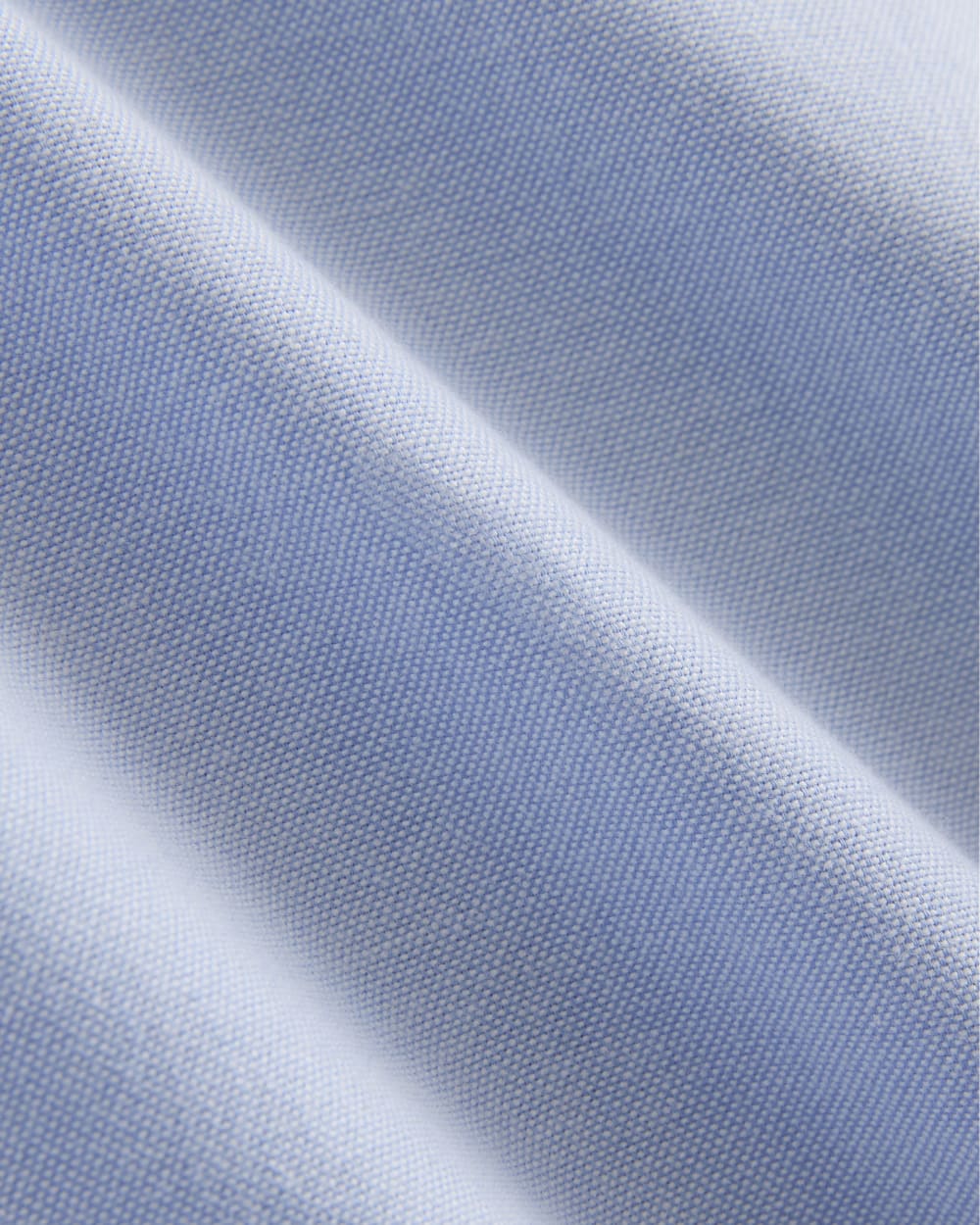 Everyday Oxford Shirt in Light Blue — detail view