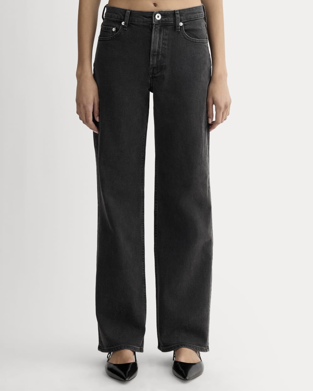 The ’90s Forever Jean in Washed Black — detail view