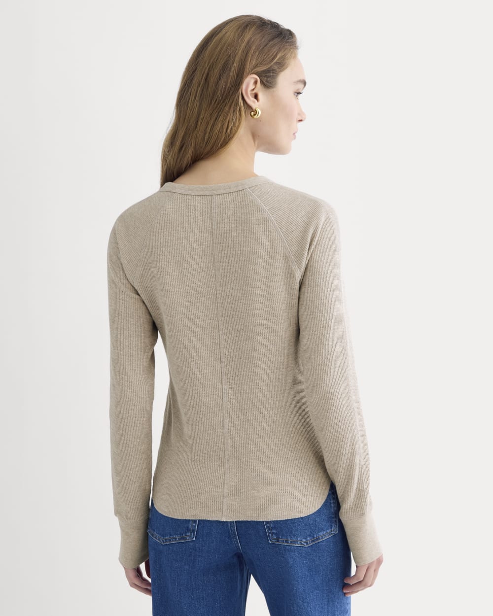 Slim-Fit Crew in Cozy Waffle in Heathered Oatmeal — detail view