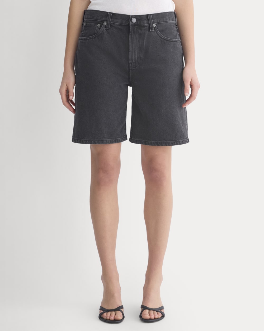 Loose Jean Short in Black — detail view