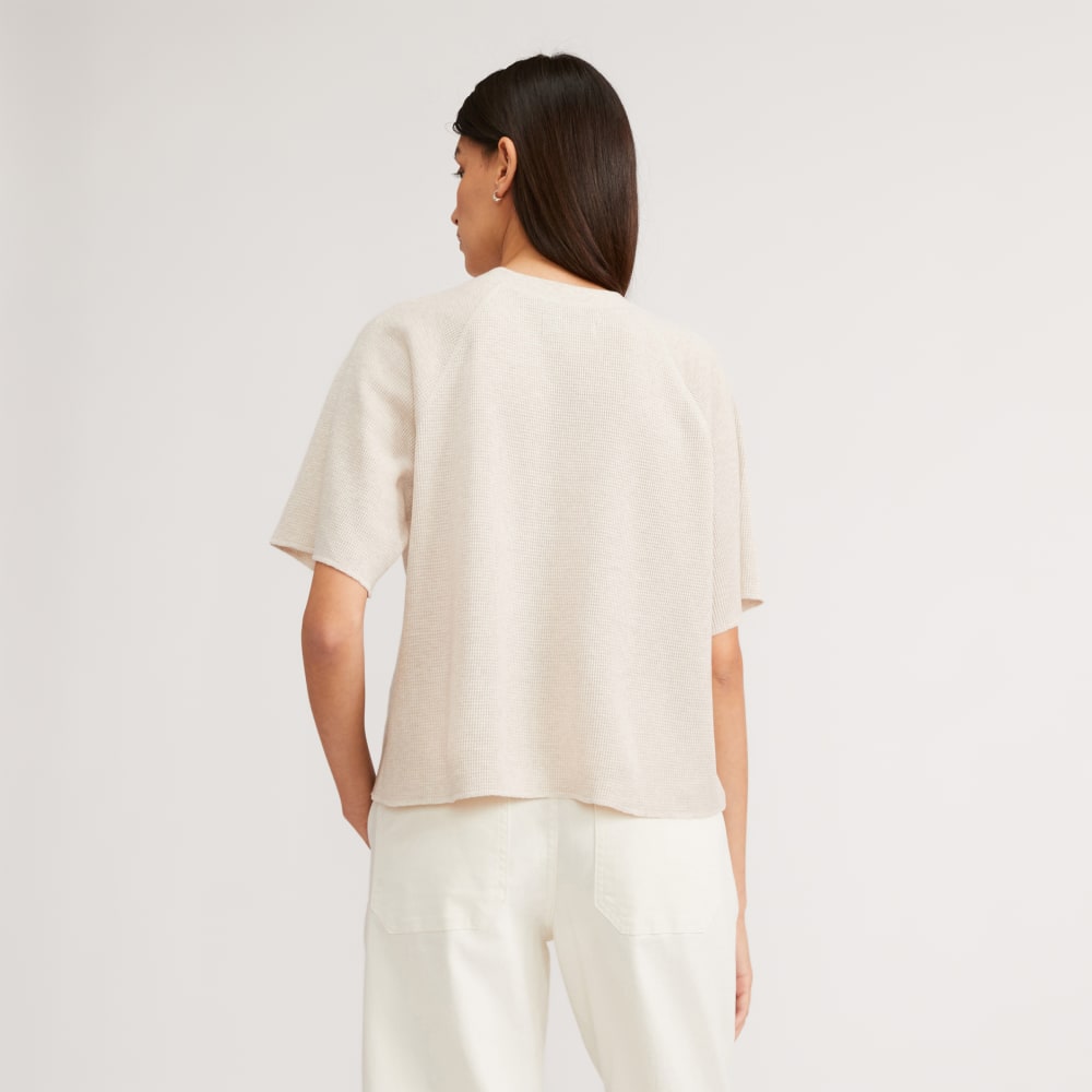 The Organic Cotton Waffle Raglan Tee in Heathered Tan — detail view