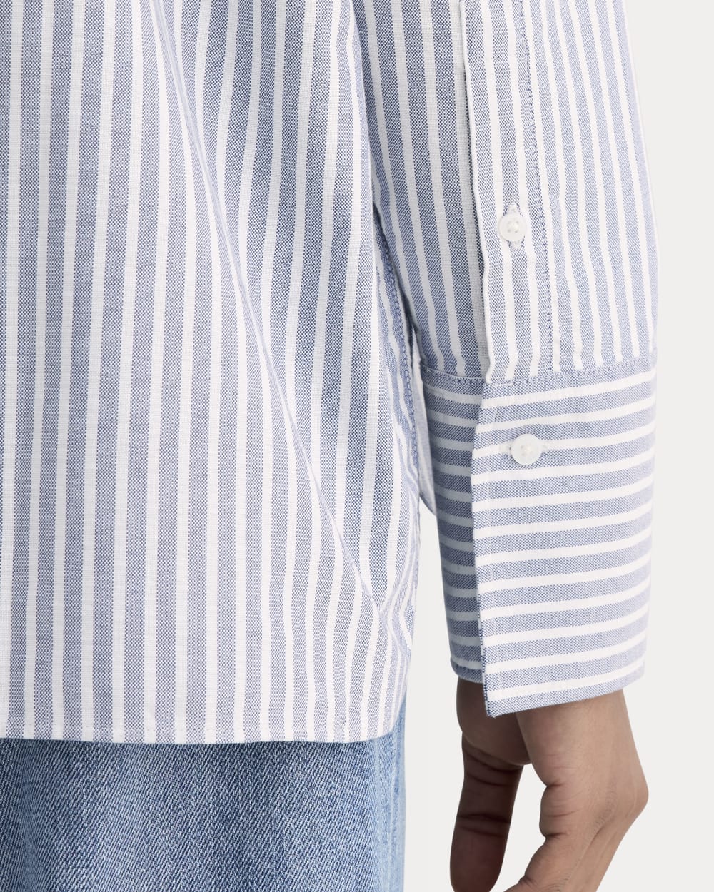The Boxy Oxford in Bone / Mazarine Blue — detail view