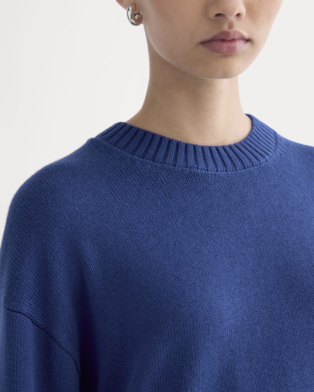 The Boxy Sweater in Everyday Cotton in Deep Lazuli Blue — detail view