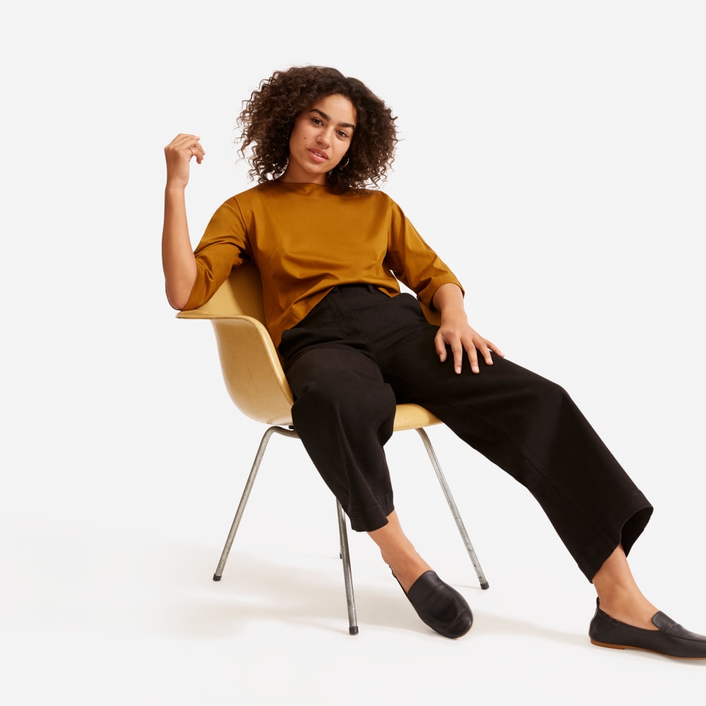 The Wide-Leg Crop Pant in Black — detail view