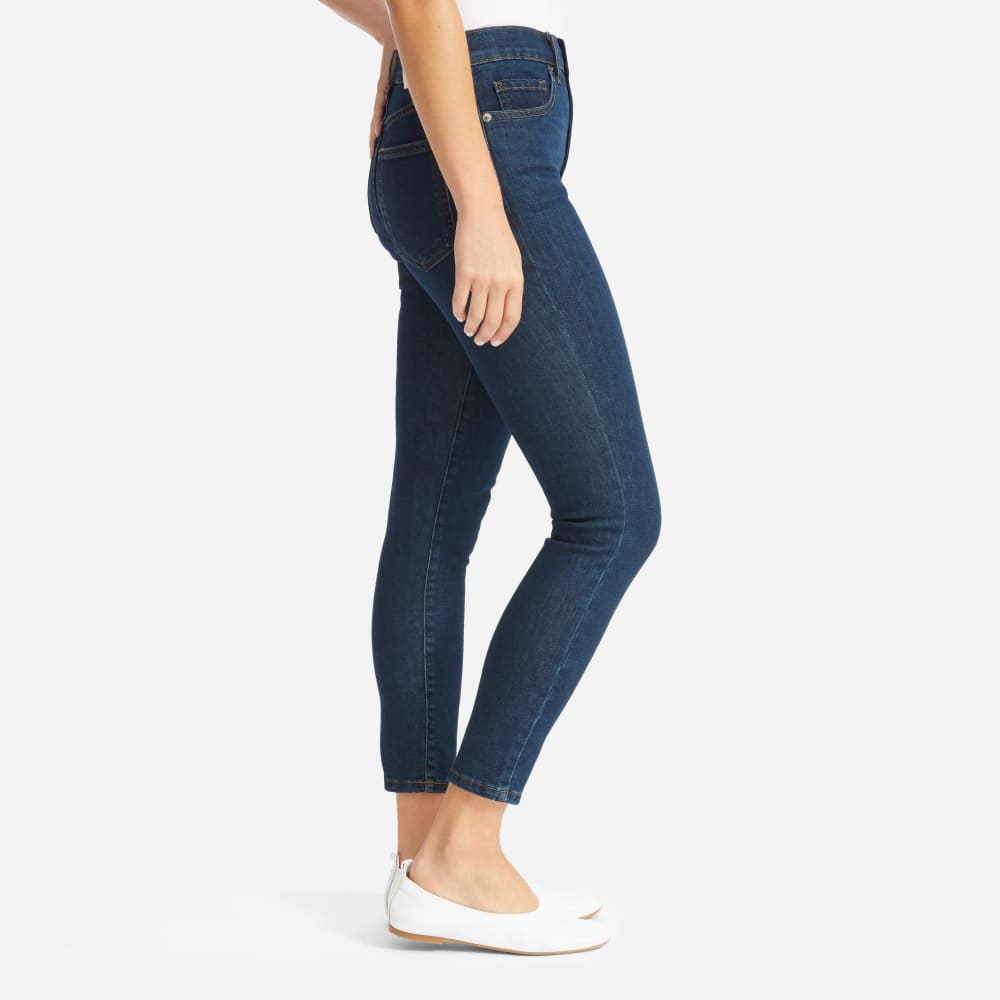 The Authentic Stretch High-Rise Skinny in Dark Blue Wash — detail view
