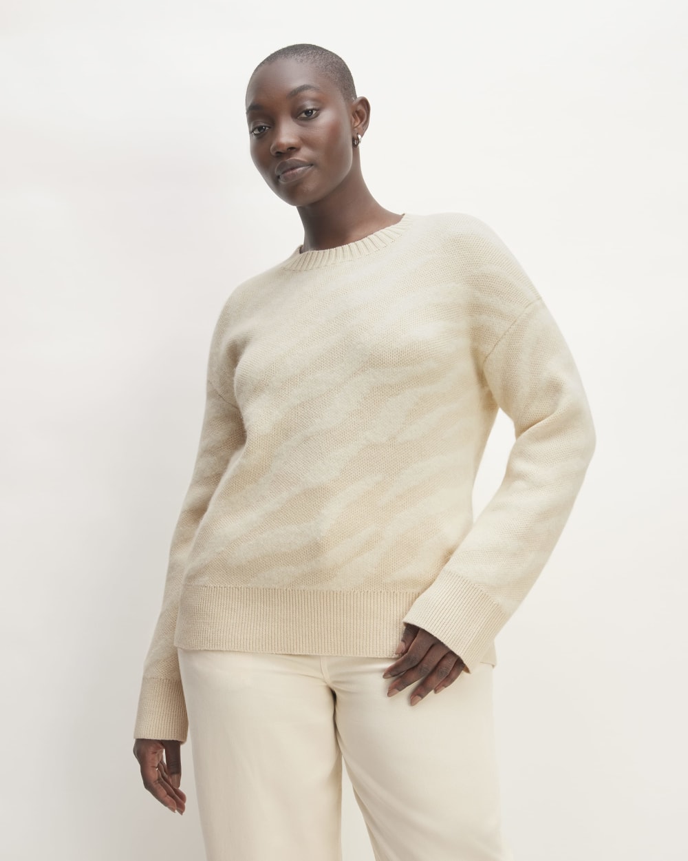The Alpaca Tiger Jacquard Crewneck in Canvas / Snow — front view
