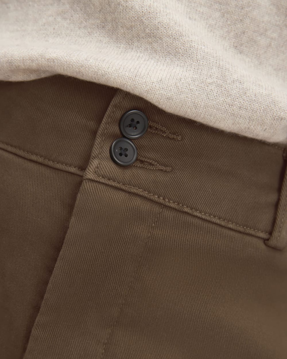 The Organic Kick Flare Pant in Cocoa — detail view