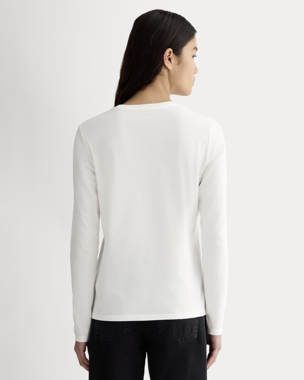 The Slim Long-Sleeve Crew in Essential Cotton in White — detail view