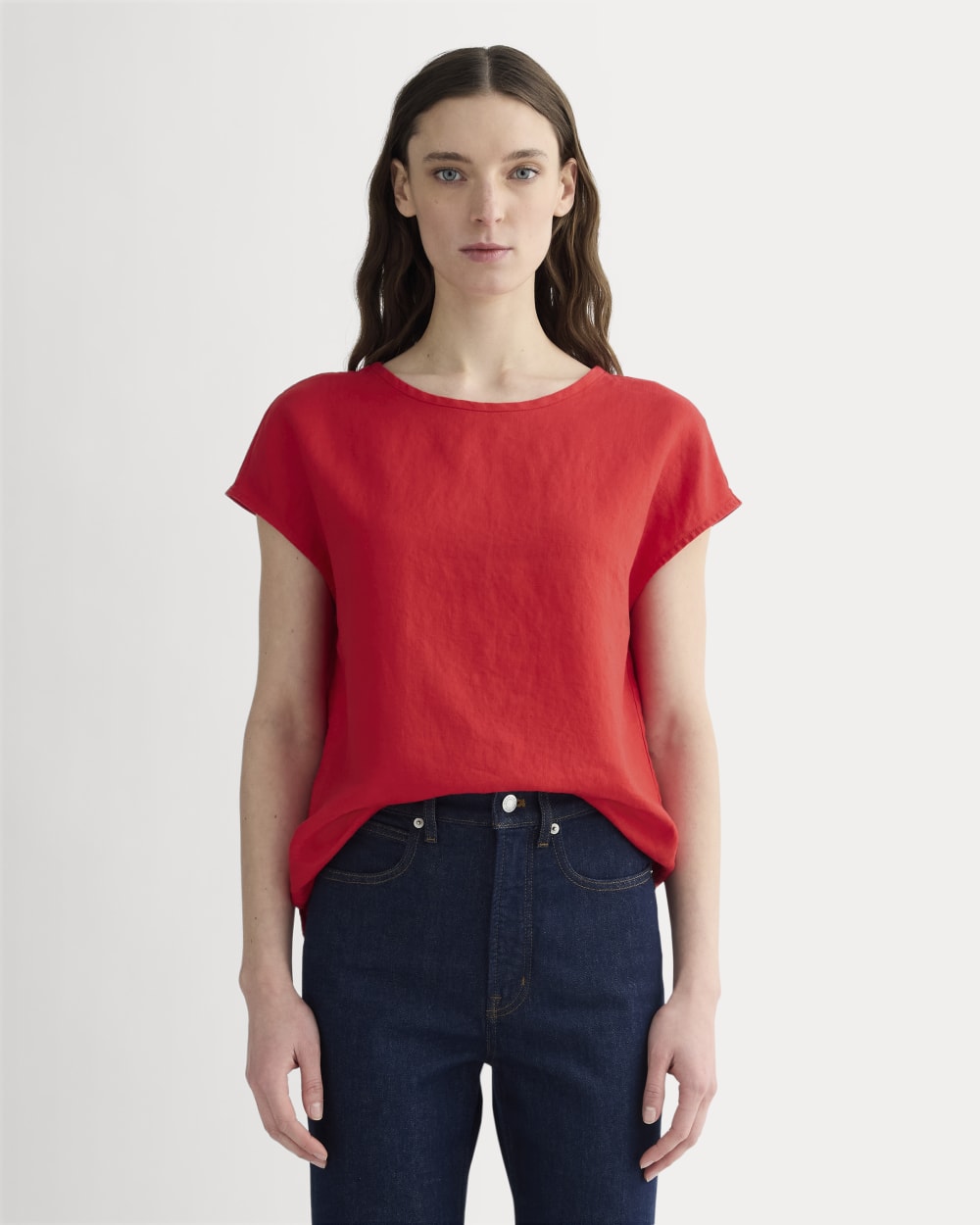 The Muscle Top in Linen in Classic Red — front view