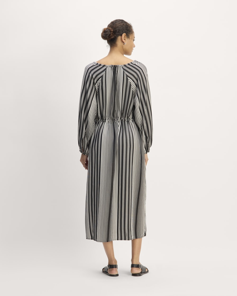 The TENCEL™ Gathered Maxi Dress in Black / Bone — detail view