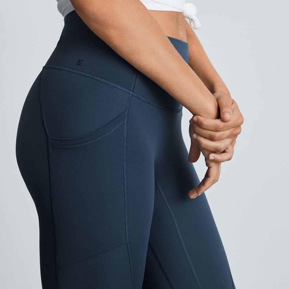 The Perform Pocket Legging in Atlantic — detail view