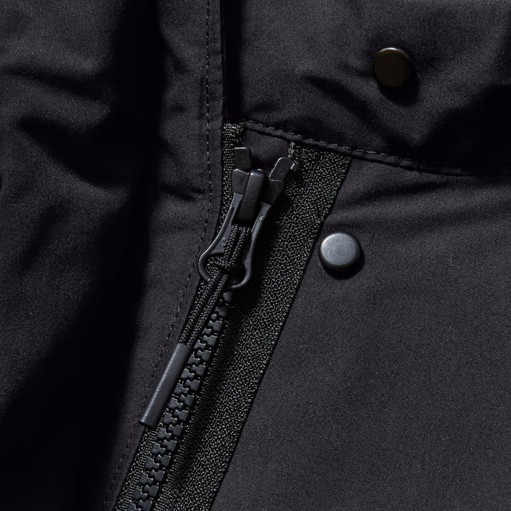 The Anorak in Black — detail view