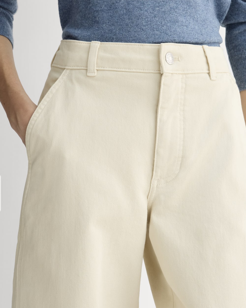 The Utility Curve Pant in Birch — detail view