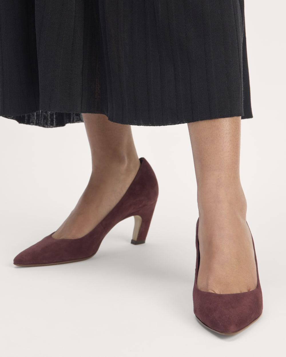 The Banana Pump in Dark Mahogany Suede — alternate view