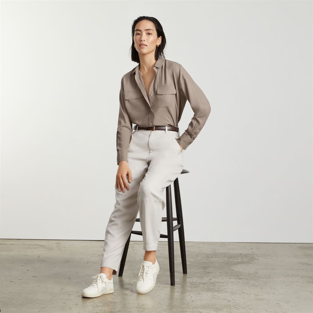 The Washable Silk Relaxed Shirt in Burnt Sugar — detail view