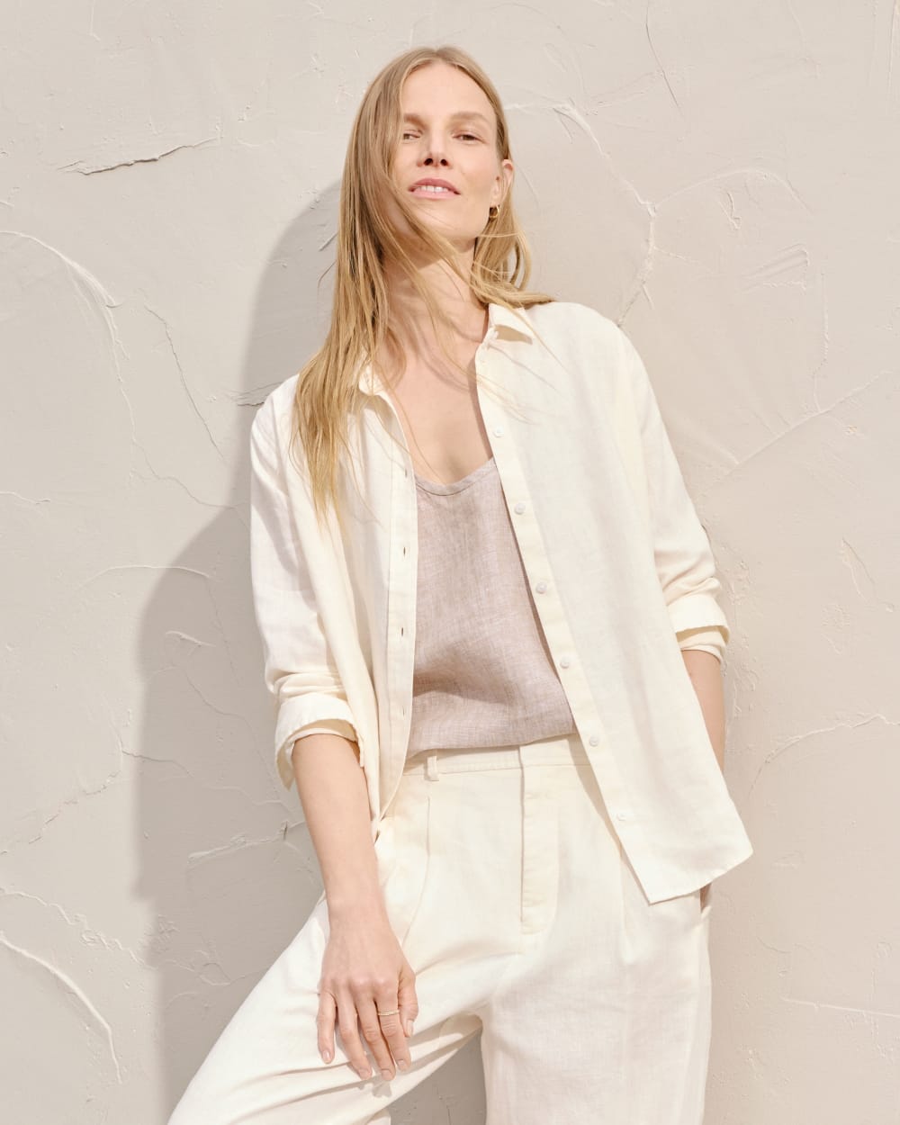 The Scoop Tank in Linen in Cornstalk Chambray — detail view