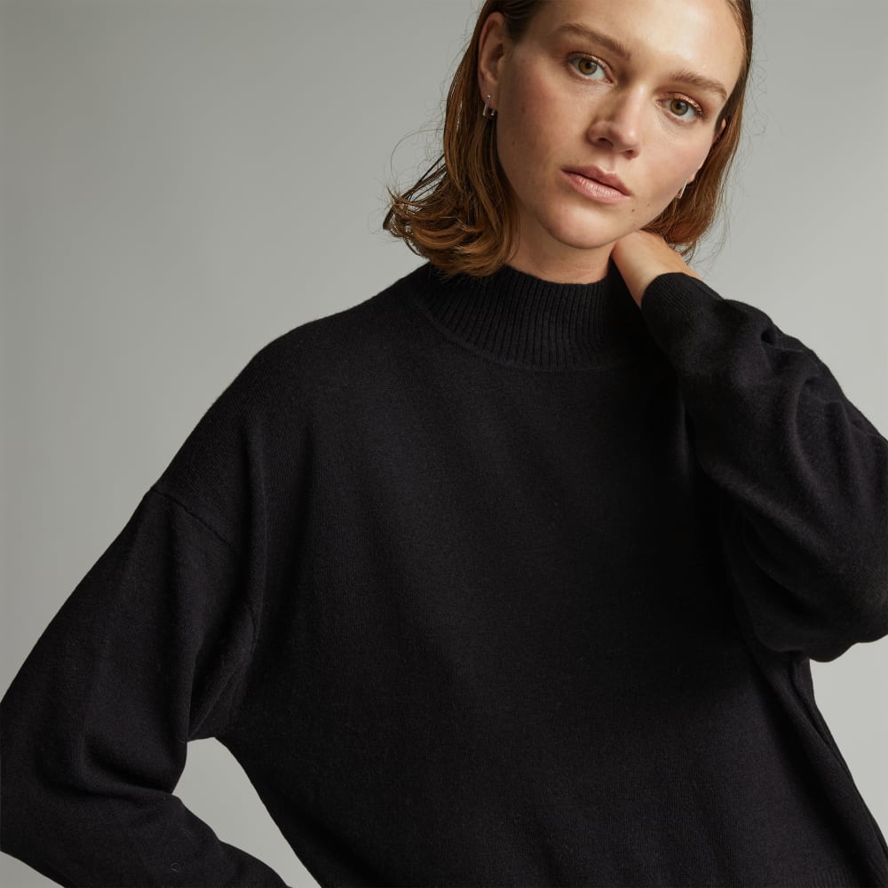 The Luxe Merino Turtleneck in Black — detail view