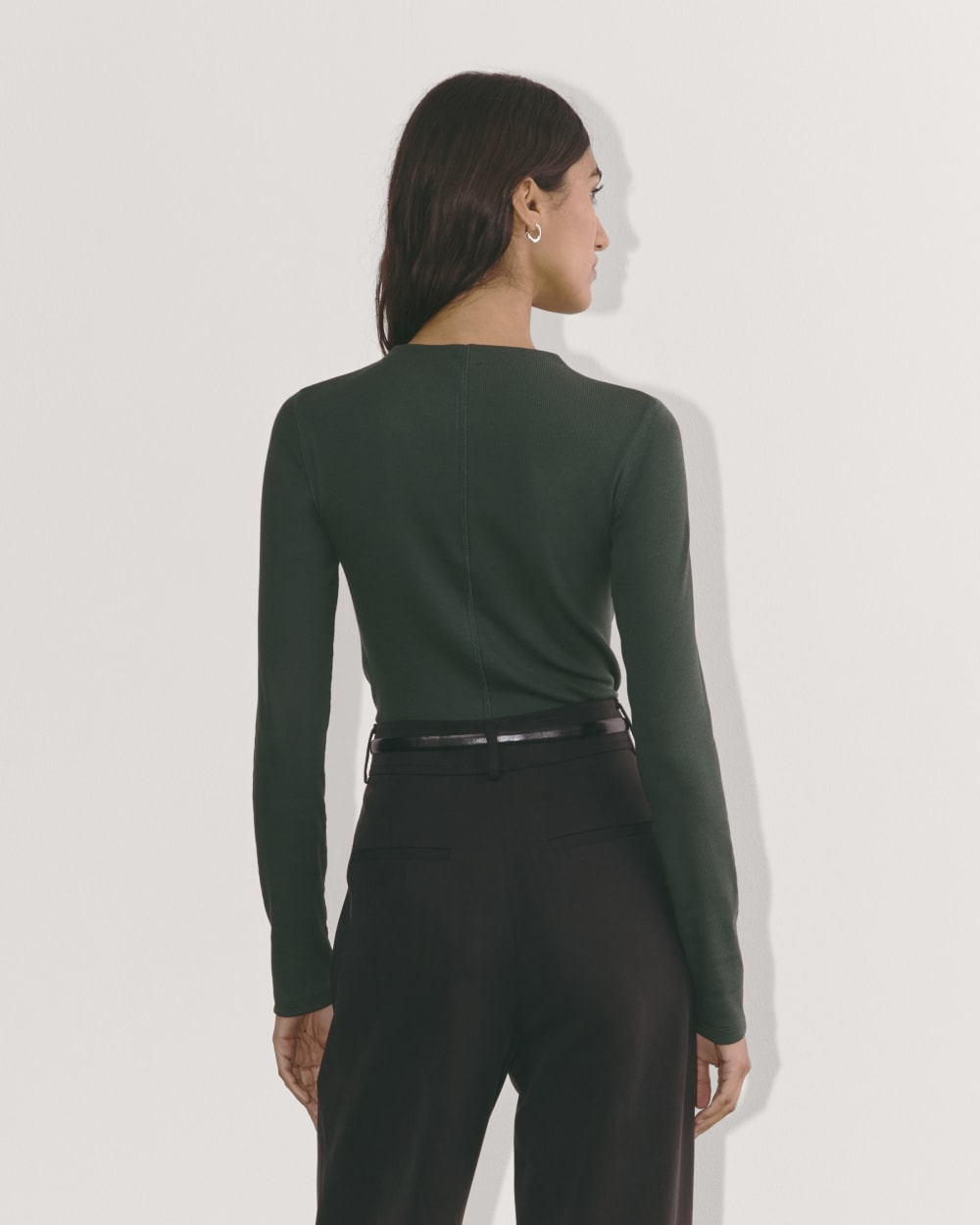 The Luxe Rib Funnel-Neck Tee in Scarab — detail view