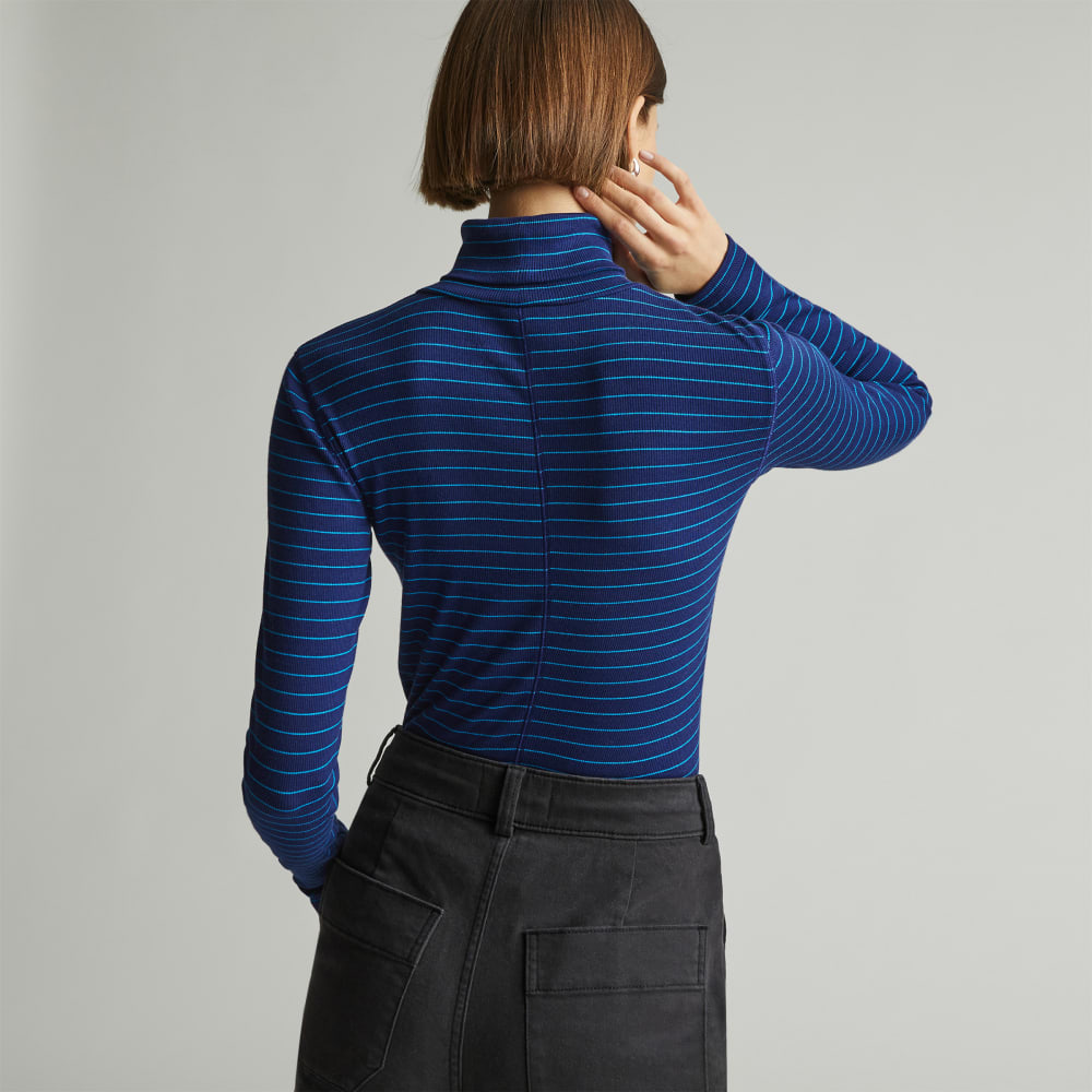 The Luxe Micro-Rib Turtleneck in Ocean Cavern / Horizon Blue — detail view