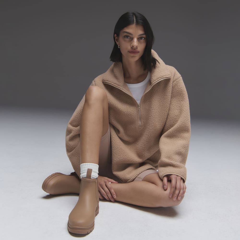 The ReNew Fleece Half-Zip in Tan — detail view