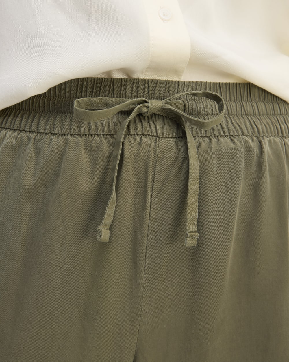 The Wide-Leg Pant in Butterlite in Kalamata — detail view