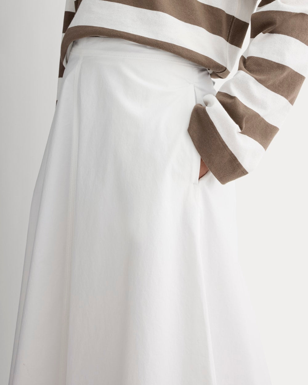The Midi Skirt in Ultrasoft Cotton in White — detail view