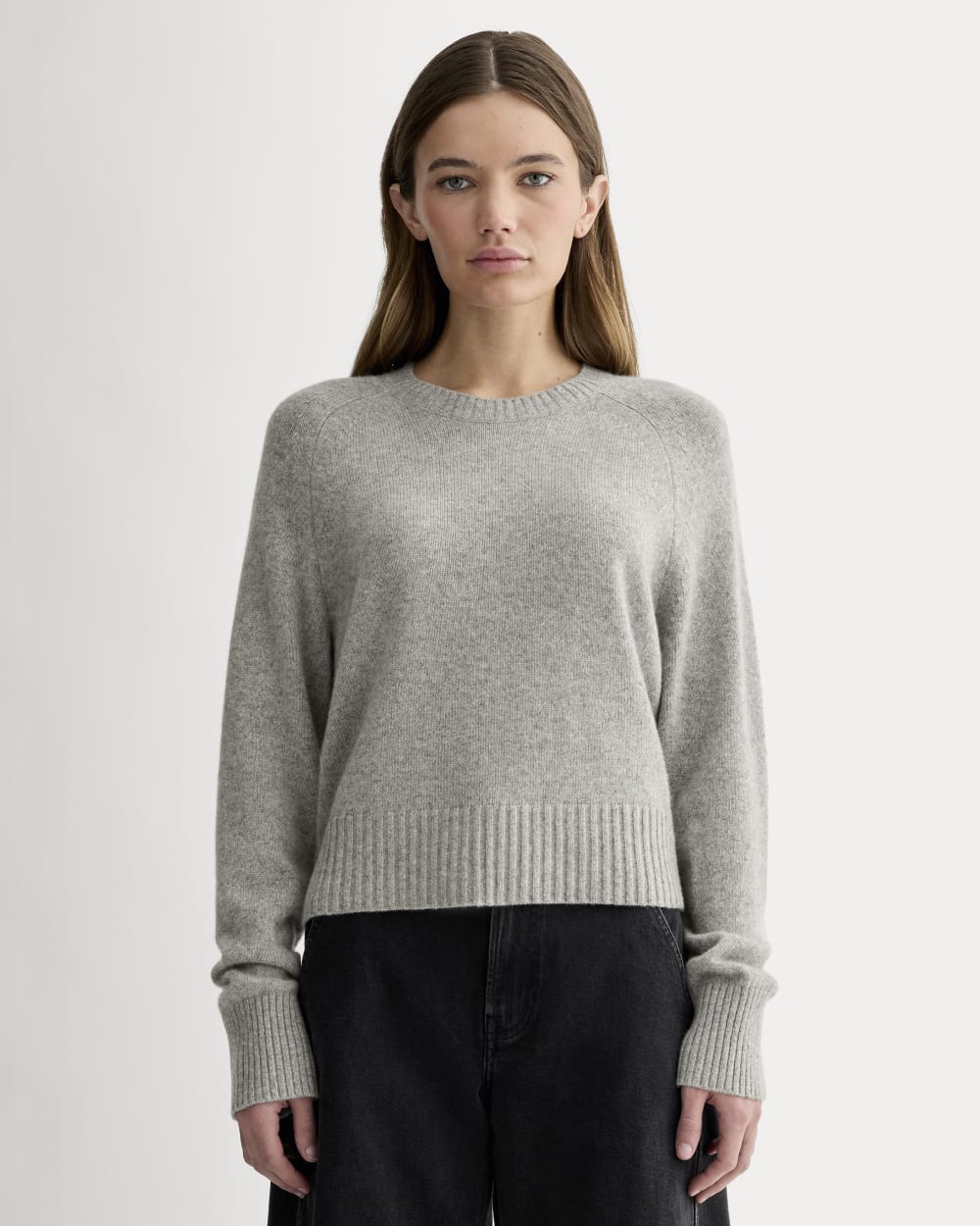 The Boxy Crew in Cashmere in Light Heather Grey — front view
